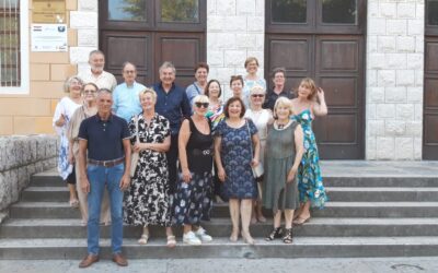 Zlatna generacija: Maturanti generacije 1974./1975. Gimnazije Jurja Barakovića obilježili 50 godina mature